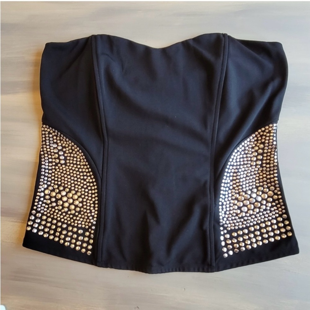 *Copy* Ashley Stewart black strapless top